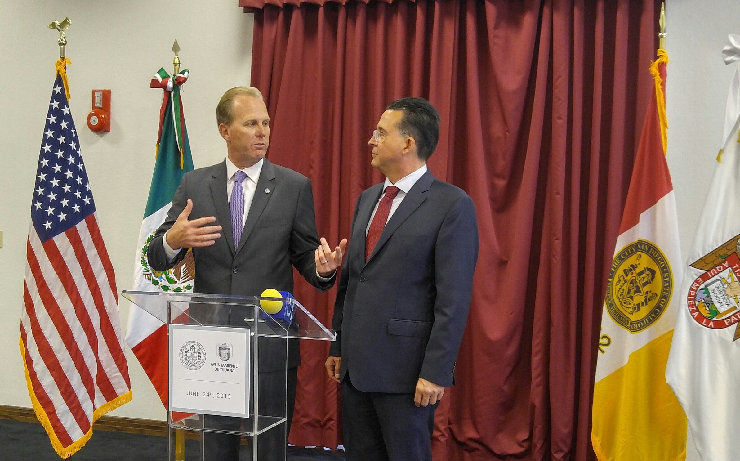 San Diego Mayor Kevin L. Faulconer and Tijuana Mayor Jorge Astiazarán highlight success of binational collaboration.