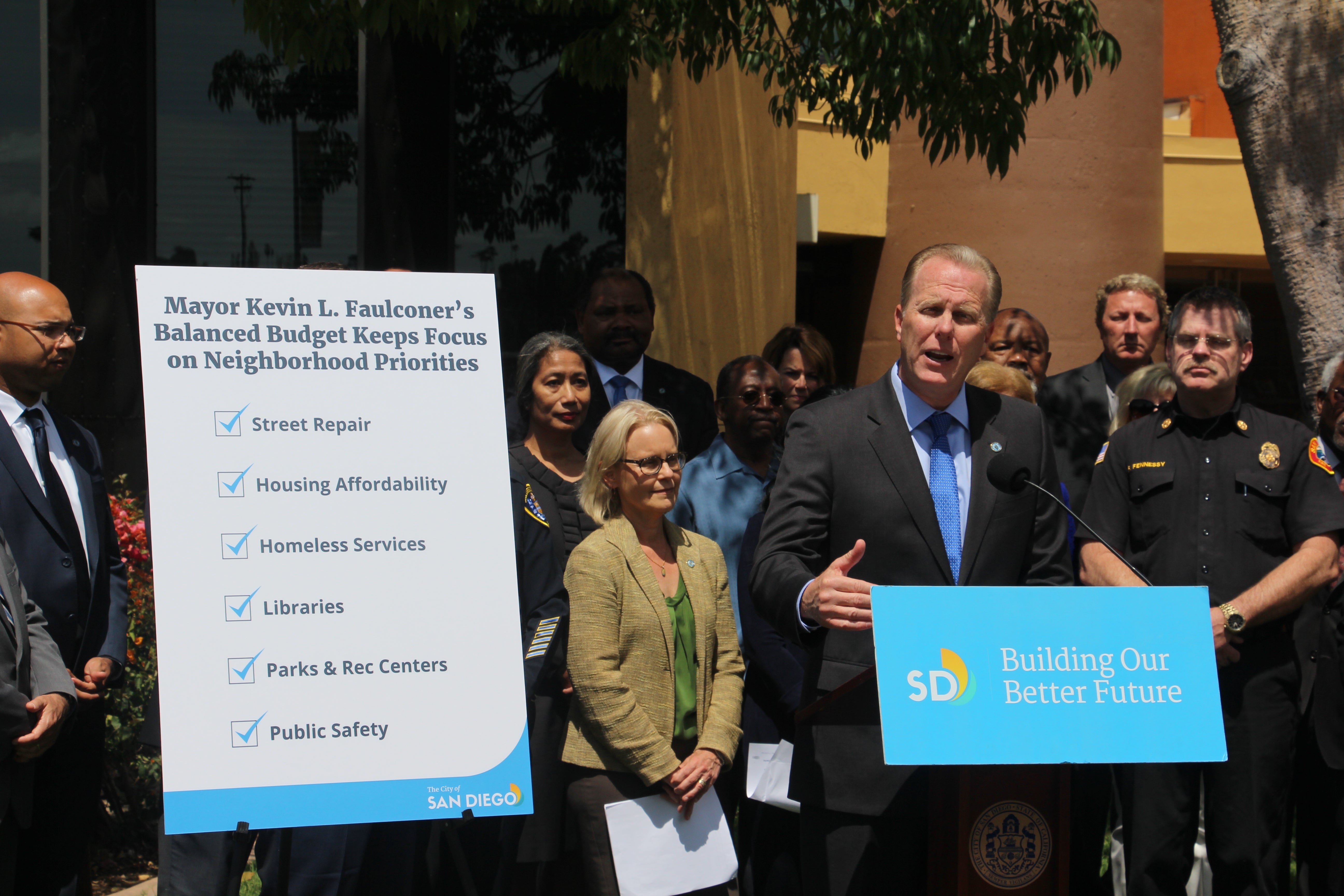 Mayor Faulconer Keeps Focus on Neighborhoods, Infrastructure & Streets in Proposed FY18 Budget