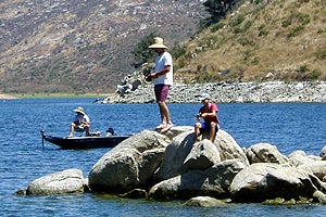 Photo of lake and visitors Photo of lake and visitors