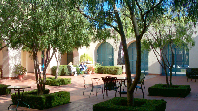 Patio at the Scripps Miramar Ranch Library
