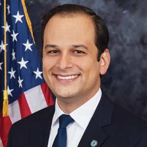 photo of Raul Campillo