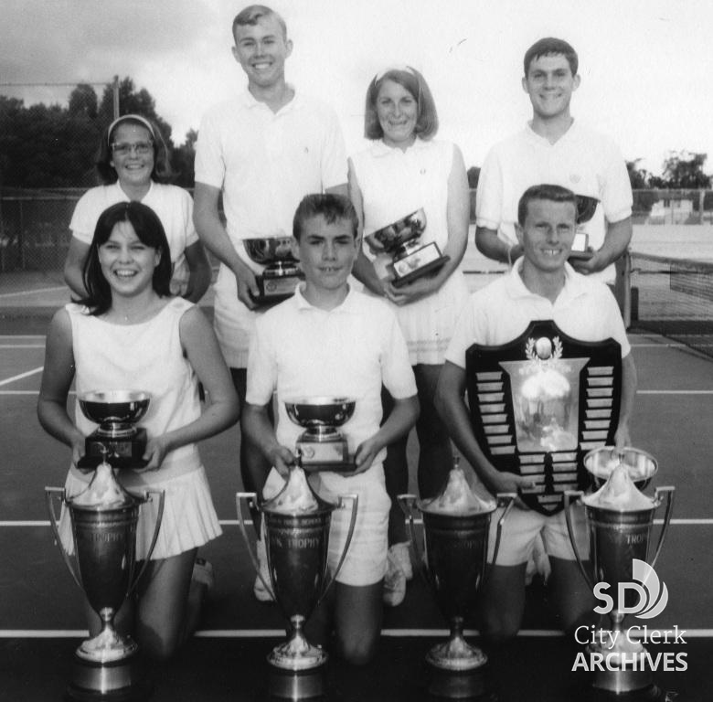 1965 Ink Tennis Trophy Winners