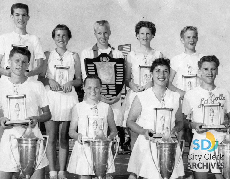 1956 Ink Tennis Trophy Winners