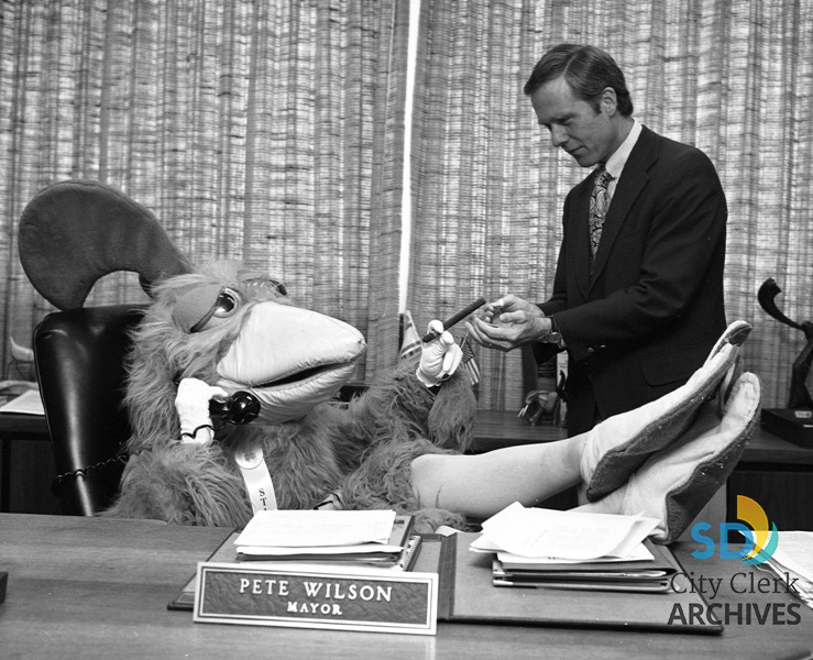 KGB Chicken in Mayor Pete Wilson's Office in 1978