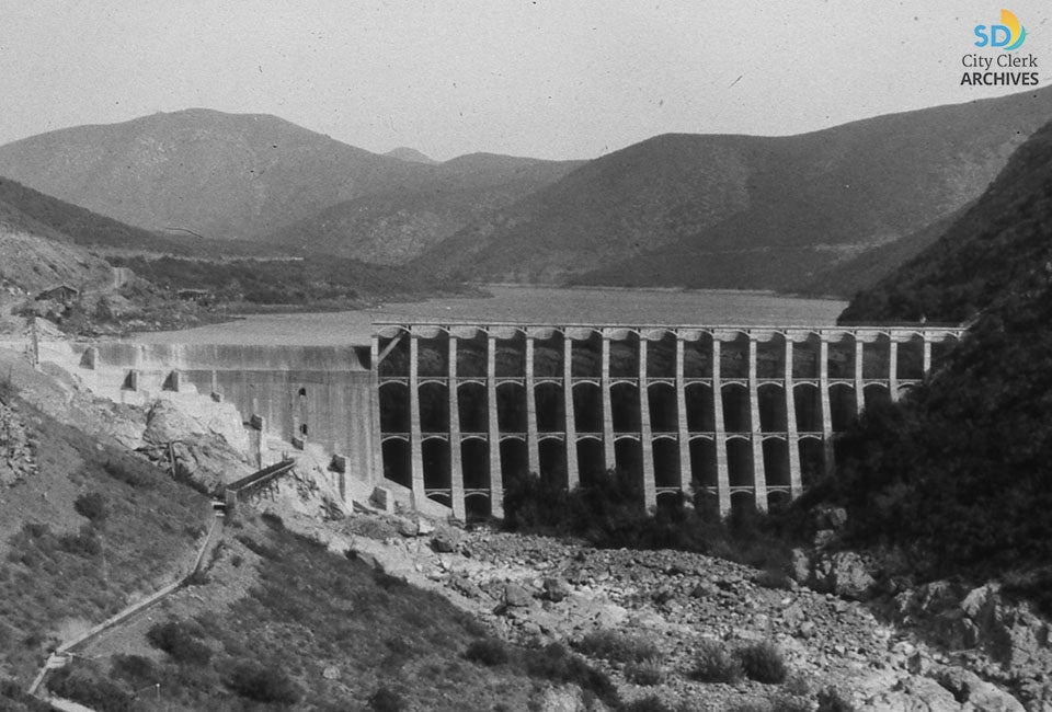 Lake Hodges Dam in 1928 City of San Diego Official site