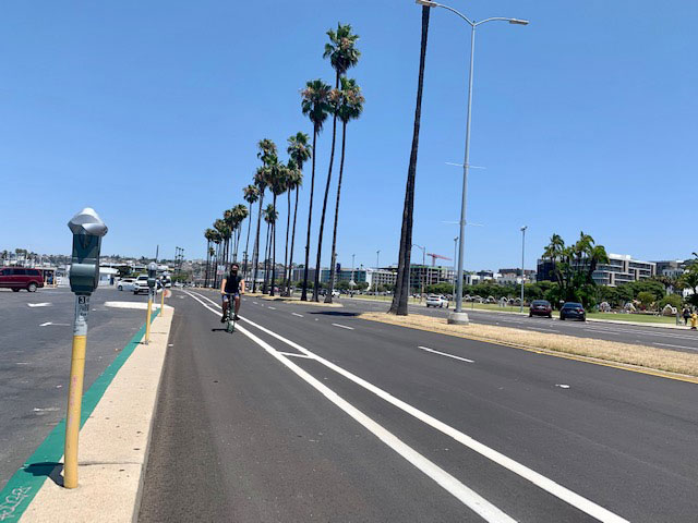 Bicyclist on a bike lane on Harbor Drive