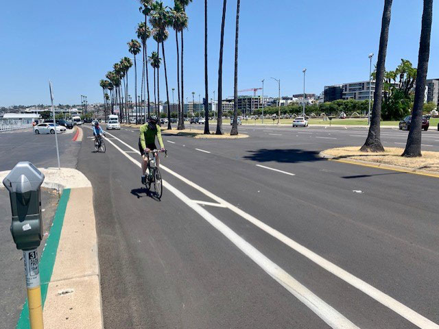 Bicyclists on a bike lane on Harbor Drive