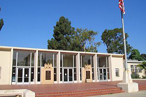 Photo of the War Memorial Building, 1 of 4