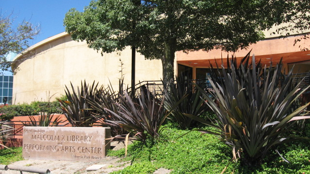 Front area outside the Valencia Park/Malcolm X Library