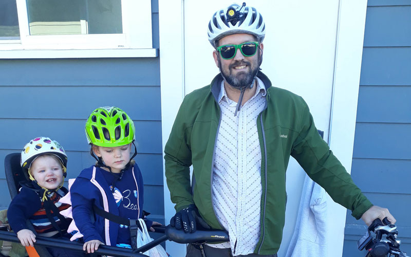 Kevin Wood and his children are about to go bike-riding