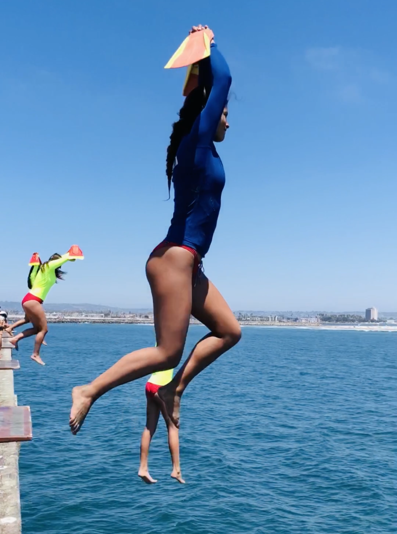 intern pier jump