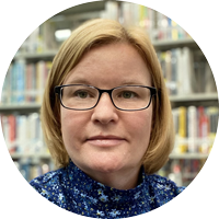 Photo of librarian Kelly Verheyden