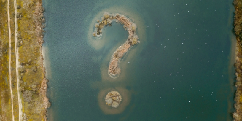 Image of question mark island