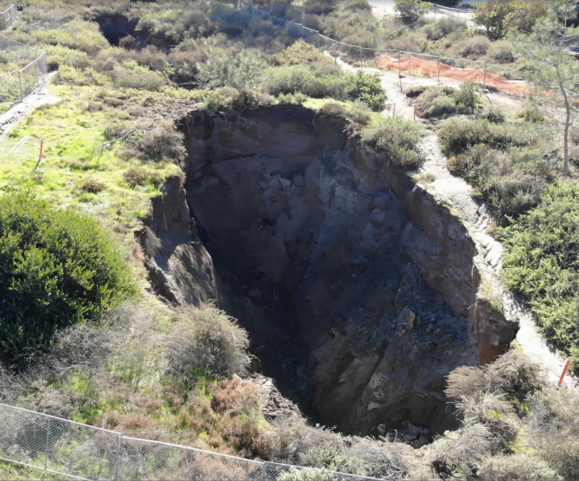 A sinkhole within crest canyon