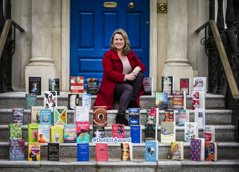 Una Smyth with 2021 book nominations