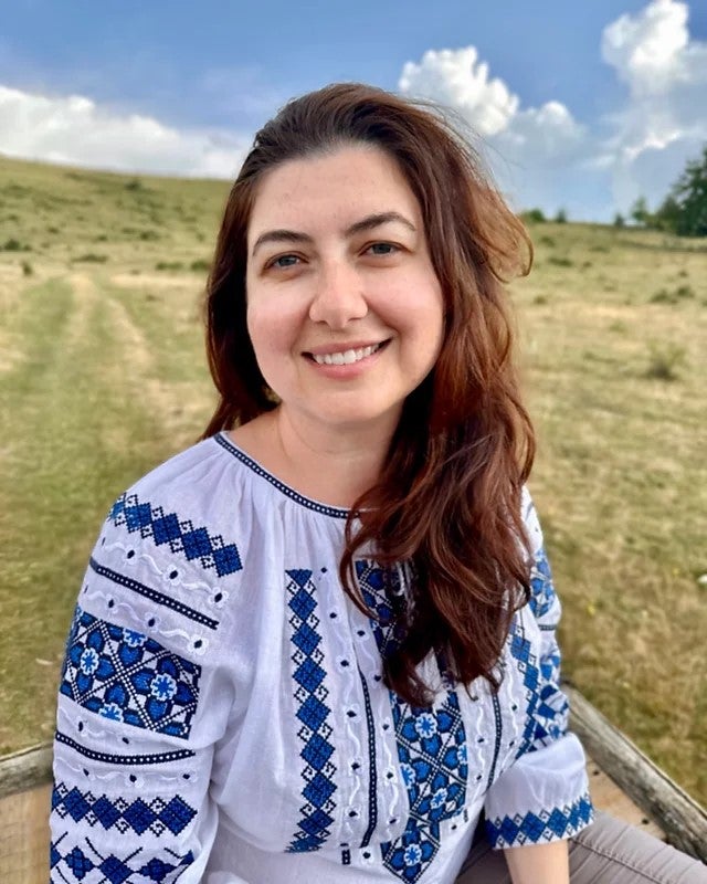 Headshot of Jane Yevgenia Muschenetz