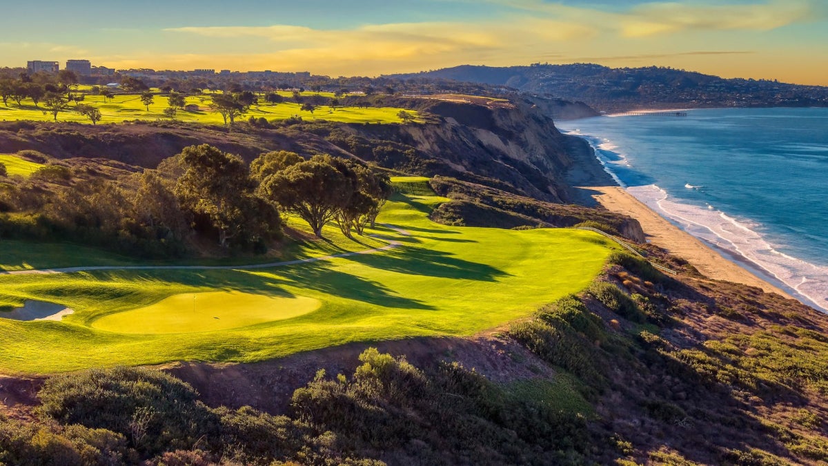 Torrey North Hole #16 Coastal shot