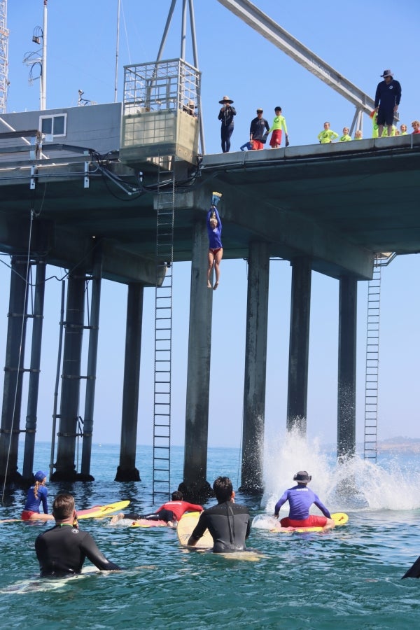 Intern steps off Scripps Pier