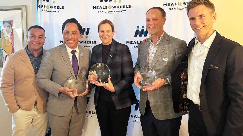 meals on wheels award mayor gloria 