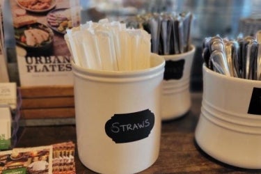 Self-service utensil station