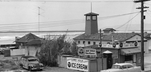 Cubby Hole Restaurant, Ocean Beach in 1958