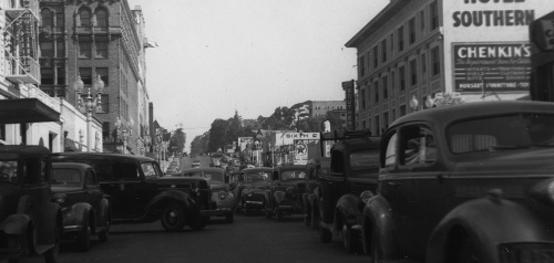 1941 on Sixth Avenue, Looking North at B Street