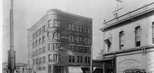 Keating Building at Fifth and F in 1910