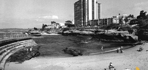 La Jolla Children's Pool at Point Mencinger Circa 1980