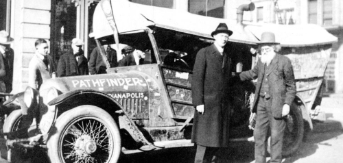 Mayor Edwin Capps and Pioneer Ezra Meeker in 1916