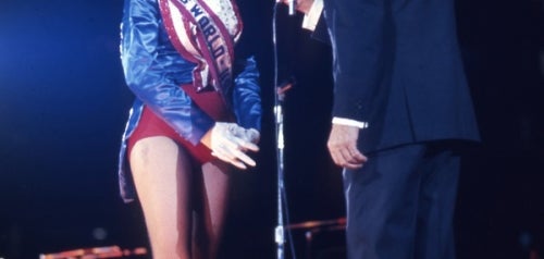 Bob Hope and Miss World Madeleine Hartog Bell