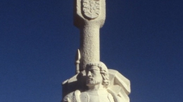 Statue of Juan Rodrigues Cabrillo