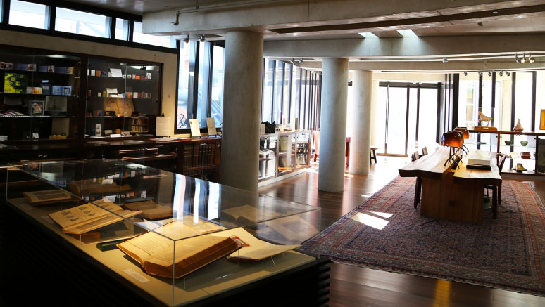 Photo of the Rare Book Room at the Central Library