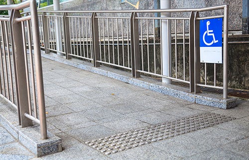 Wheelchair access ramp